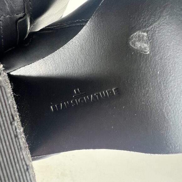 L.L. Bean Signature Ankle Boots Women's 6 Black Leather Side Zip 303152-OSCJ6 - Picture 9 of 10